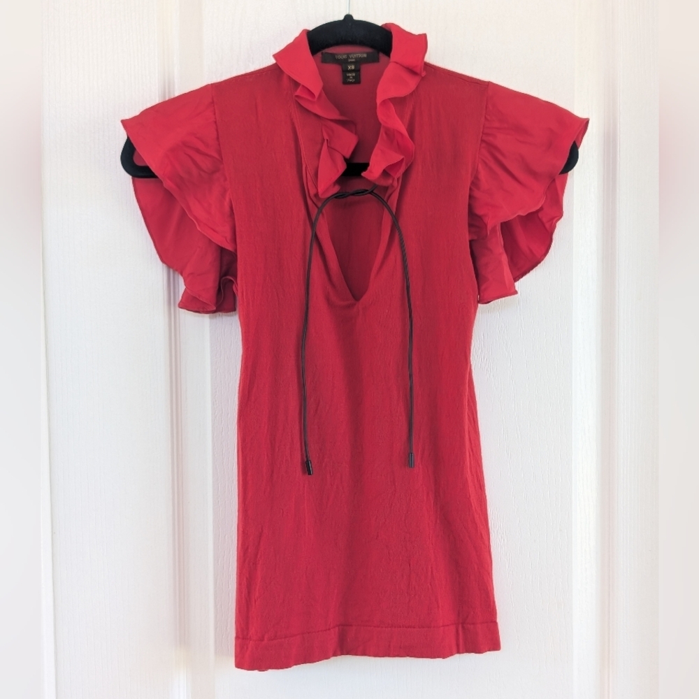 Authentic Louis Vuitton Red Wool and Silk Ruffled Sleeveless Blouse Tank Top